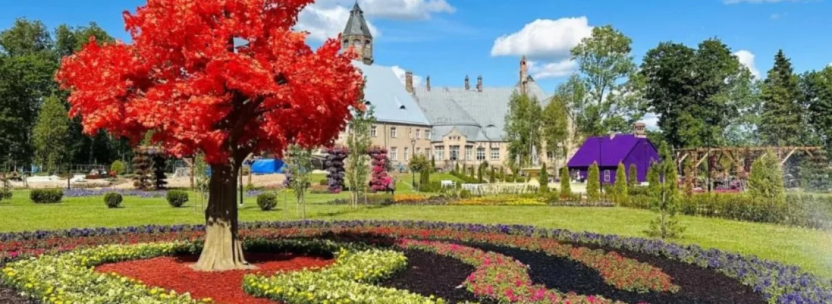 Izbaudi Līgo dienu - Tāgeperas pils "Burvju parks", peoniju ziedēšanas prieks "Saulainajā ielejā", varenās Ērģemes pilsdrupas GARANTĒTS