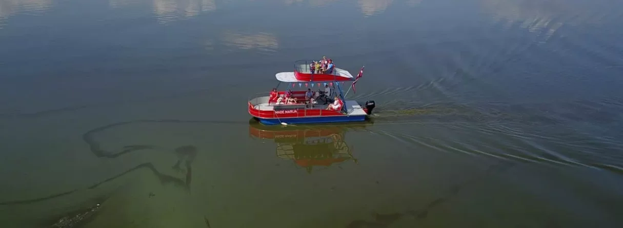 Vidzeme neparastāk! JAUNUMS! Stārķu sajūtu parks un mājas kafejnīcas garšas "Stārķu glamūrs" Staicelē, Burtnieku zirgi un ar pontonlaivu "Made Marija" Burtnieka ezerā!  GARANTĒTS