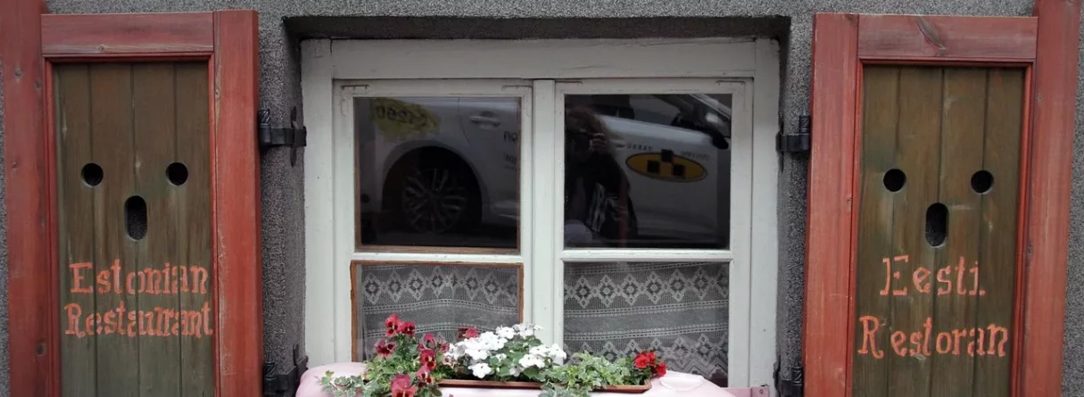 Esi sveicināta, Lietuvas SUVALKIJA! Kiduļu, Zipļu un Paežeres muižas. Dzīve uz robežas KĪBARTOS un gleznainajā VIŠTĪTĪ. MARIJAMPOLE un mazpilsētas Giži un Kazlu Rūda. Trakās GURĶU GARŠAS Ķedaiņos!  GARANTĒTS
