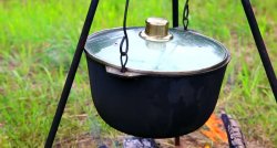 Pavasara vēsmas Ziemeļkurzemē! Pūrciema Baltā kāpa un Kolkasraga vēji. Barona Nolkena vasarnīca jeb Kaltenes klubs, pusdienas pie latvju saimnieces Ivetas Celkartes "Dieniņās" 