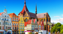 MELNĀS PIEKTDIENAS ATLAIDE!!! Garantēts! ELZASAS UN ŠVARCVALDES ZIEMAS PĀRSTEIGUMS: Bamberga, Konigsburgas cietoksnis, Salestat Ziemassvētku tirdziņš, ūdenskritums, Švarcvaldes ķiršu tortes izgaršošana,  Gertvilleres piparkūku noslēpums, Strasbūra