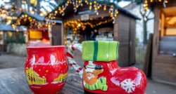 Baltā Ziemassvētku pasaka! Dāvanas, karstvīns un krāšņākie Ziemassvētku tirdziņi – Vīne, Bratislava, Brno!