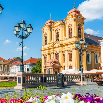 Garantēts! TRANSILVĀNIJAS KARPATU DISKRĒTAIS ŠARMS - LEĢENDAS, KALNI, PILIS: ''Skaistās sievietes ieleja'', vīnu degustācija, Sibiu, Brašova, Prejmeras baznīca, Rašnova, Drakulas pils, Bukareste, Sigišoāra, Peleš pils, Ellipsum ūdens un SPA komplekss