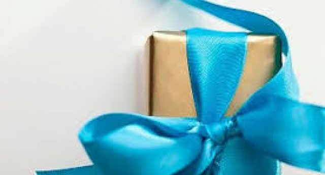 Skaists Ziemas ceļojumus uz KULDĪGU un Kabiles muižu - ar Liepājas Zvanu ansambļa koncertu muižā!