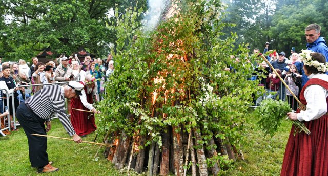 Līgo Ventspils Reņķa dārzā un pie jūras – Ovīšos, Mazirbē un Kolkā GARANTĒTS