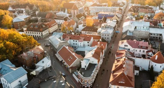 Rudens krāsās – Pērnava gaismas festivāla laikā ar Viking Spa, Ainažu jūrskola un Testamā muiža GARANTĒTS