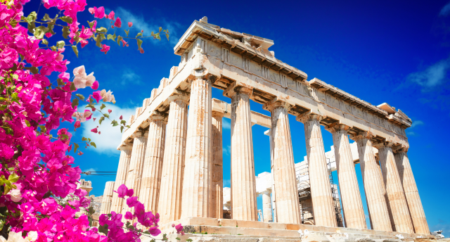 Майские праздники в цветушей Греции!