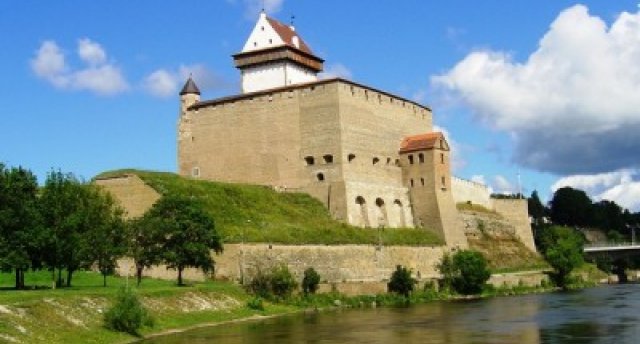 Контрасты Эстонии – Хаапсалу, Таллин, водопад Ягала, Силламяэ, Нарвская крепость, Пюхтицкий монастырь и SPA-релакс с видом на Финский залив