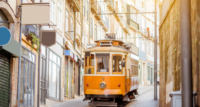 Lidojums uz Faro, viesnīca