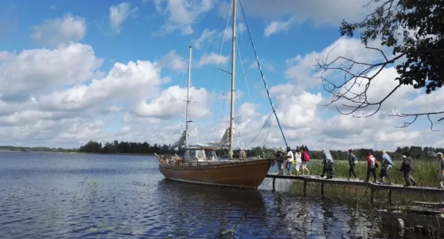 Latvijas griķu labumi un Rāznas ezera plašumi no buru jahtas klāja! 