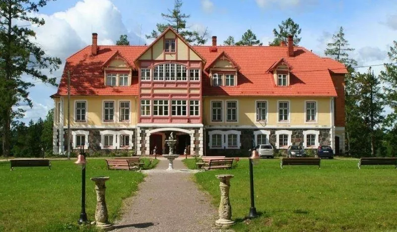 SPA Varskas minerālūdeņos! Maģiskā Otepē ar glezno Cantervillas pili... un Obinitsas neparastā Setu zeme.