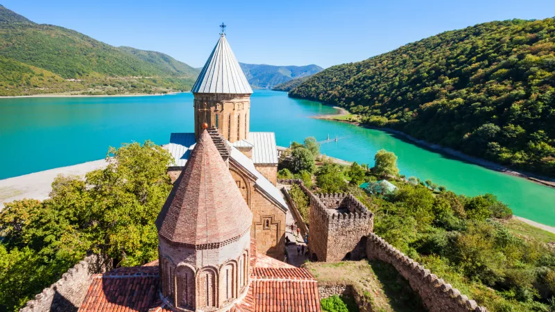 Gruzija vīnogu ražas un vīna darīšanas laikā... GARANTĒTS