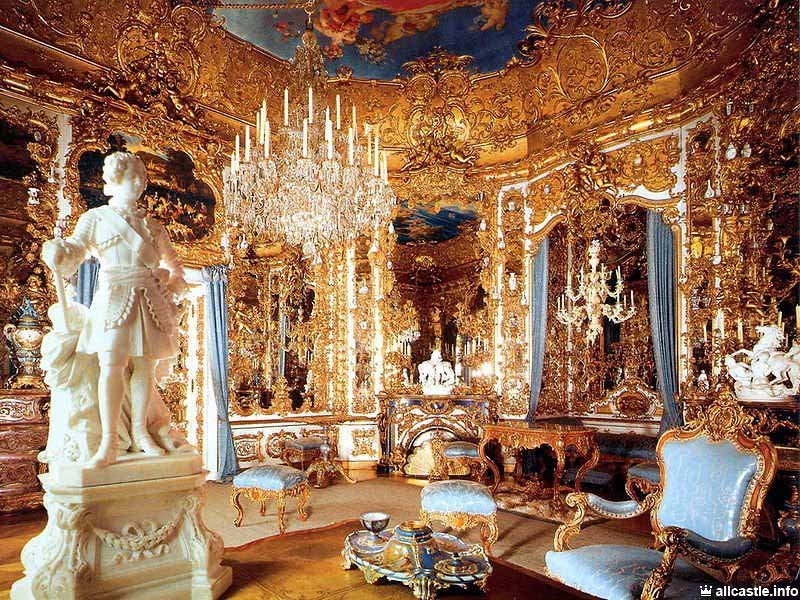 Bavārija-Austrija :Minhene,Bavārijas Alpi,Noišvanšatainas pils, Linderhofa pils, klosteris Ettala, Oberammergau ciemats, Zalcburga