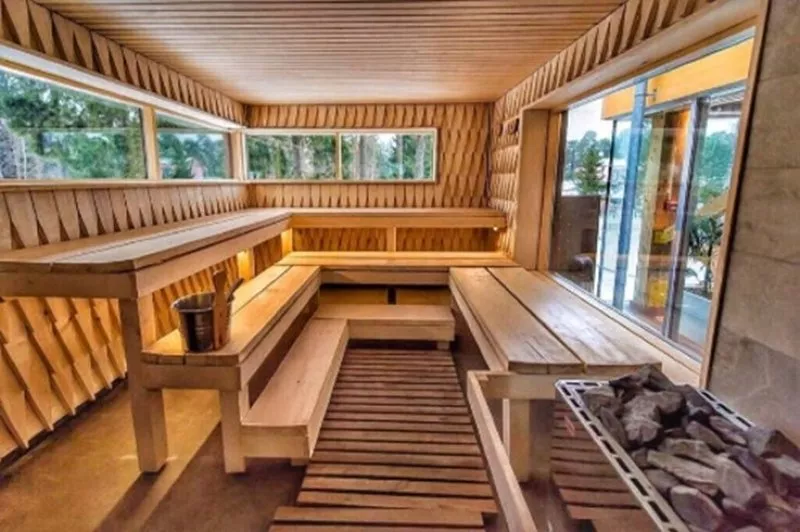MERESUU Spa Hotels 4 *, Narva, Peipusa ezera piekraste, Poltsamaa pils ,Pjuhticas klosteris