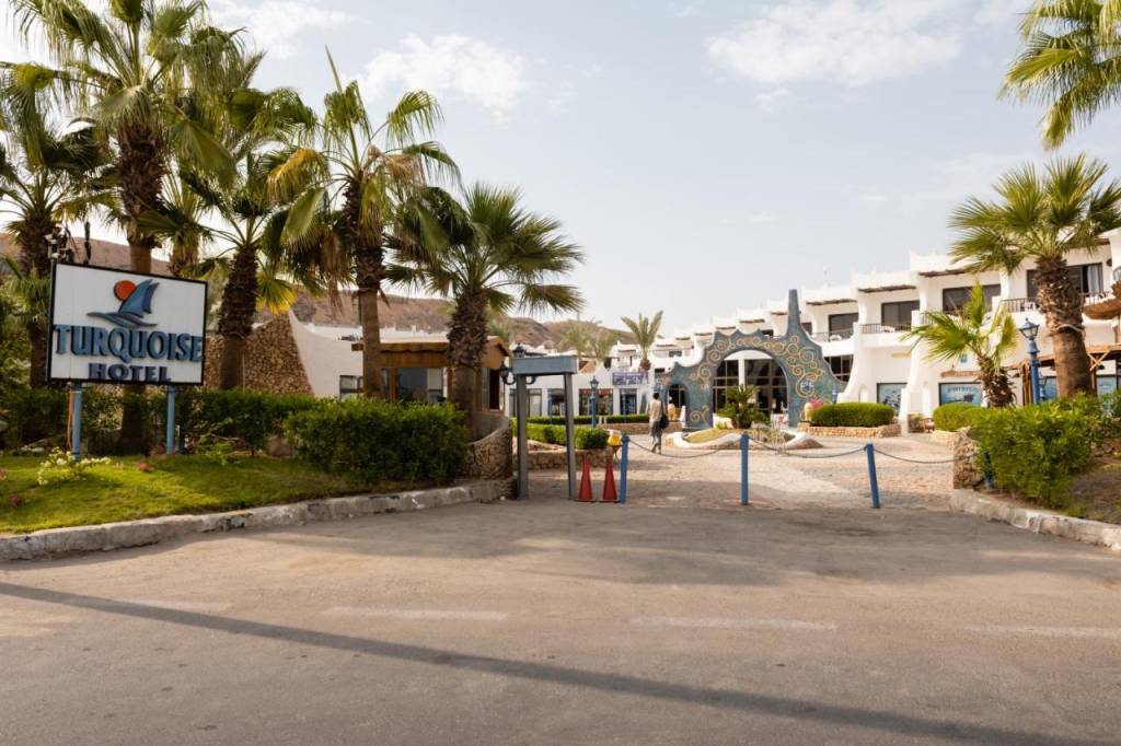 TURQUOISE BEACH RESORT 3★