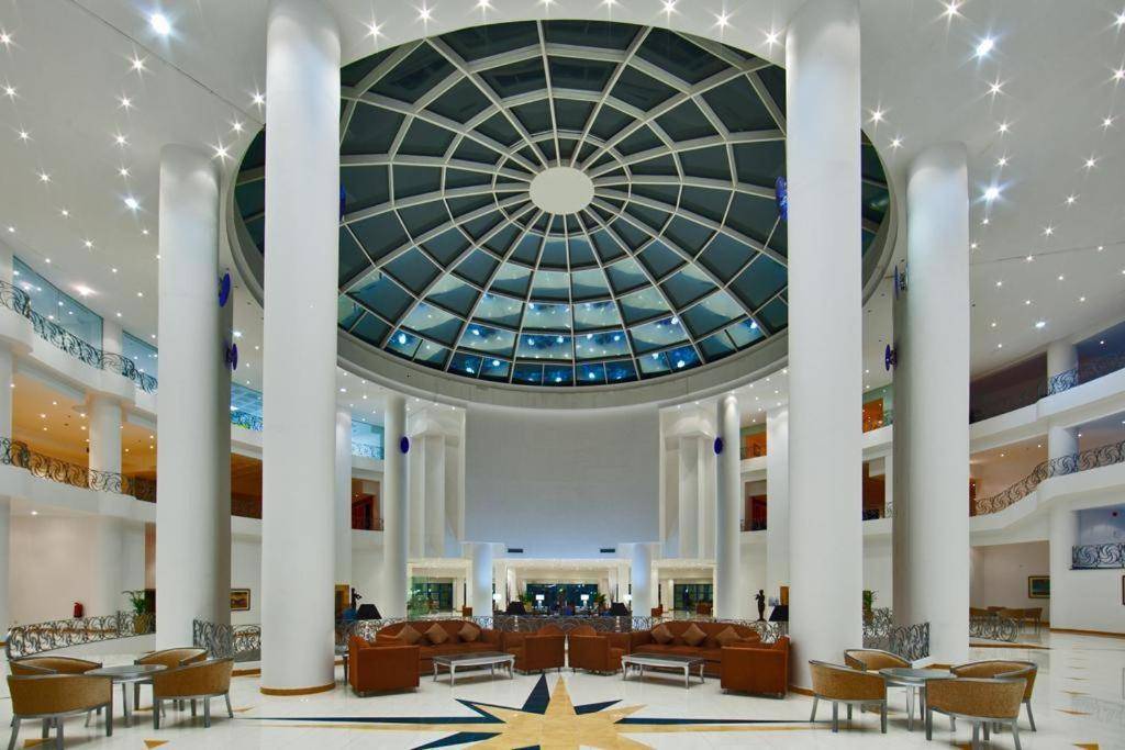 AMARINA STAR RESORT & AQUA PARK (EX. RAOUF HOTEL STAR) 4★