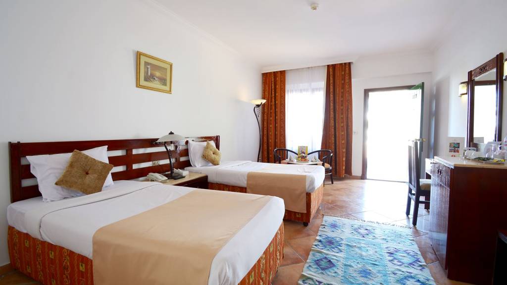 VERGINIA SHARM RESORT & AQUA PARK 4★