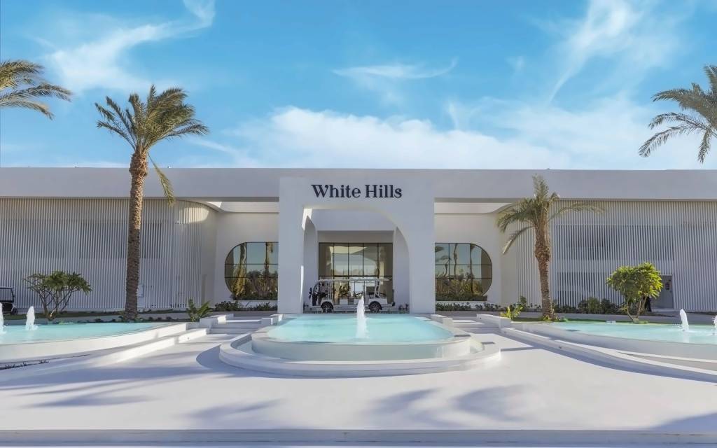 POSH CLUB BY WHITE HILLS 5★