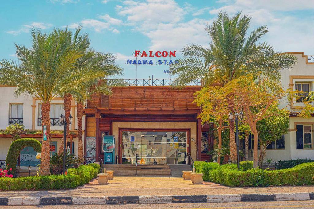 FALCON NAAMA STAR HOTEL 3★