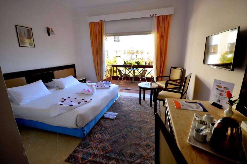 FALCON NAAMA STAR HOTEL 3★