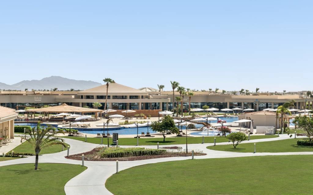 PICKALBATROS LUXURY SUITES RESORT (EX. GOLF VILLAS AND SUITES) 5★