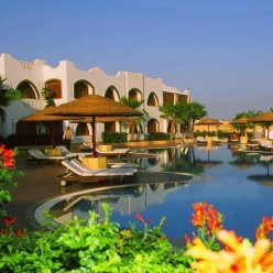 DOMINA CORAL BAY PRESTIGE POOL SHARM EL SHEIKH 5★