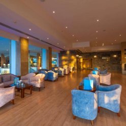 AMWAJ OYOUN RESORT 4★