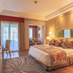 RIXOS PREMIUM SEAGATE SHARM 5★