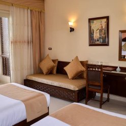 ORIENTAL RIVOLI HOTEL & SPA 4★