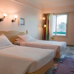 CORAL BEACH RESORT TIRAN 4 ★