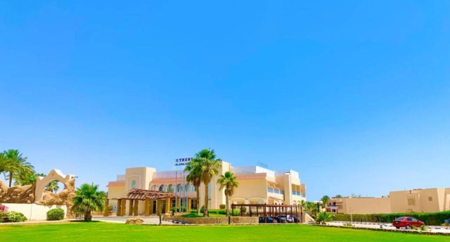 Viesnīcas skats Ēģiptē, Hurgada ar baseinu