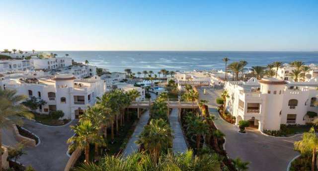 CONTINENTAL PLAZA BEACH RESORT 4★