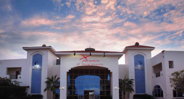 Viesnīcas skats Ēģiptē, Hurgada ar baseinu