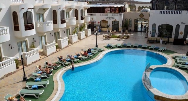 ORIENTAL RIVOLI HOTEL & SPA 4★