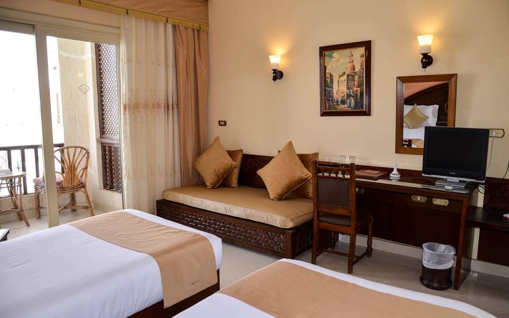 ORIENTAL RIVOLI HOTEL & SPA 4★