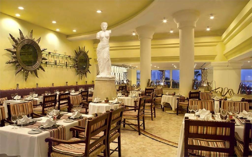 SAFIR SHARM WATERFALLS RESORT (EX. SHARM WATERFALLS RESORT) 5★