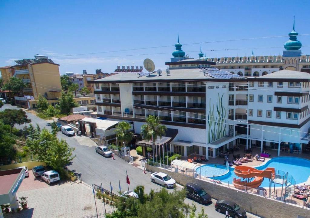 ADELLA SIDE HOTEL 4★