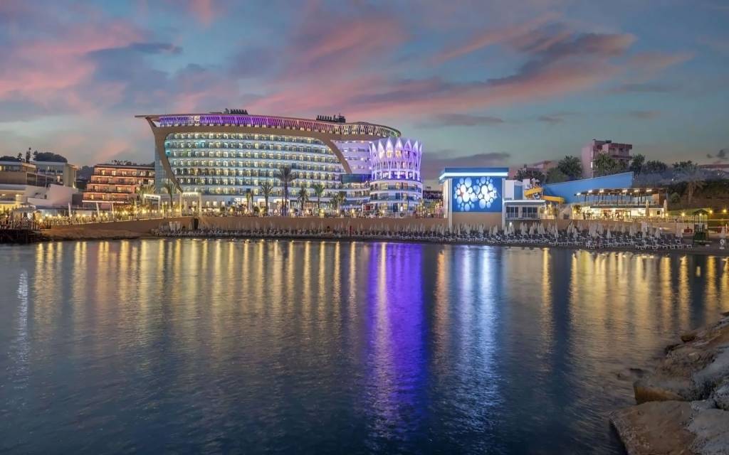 GRANADA LUXURY ALANYA 5★