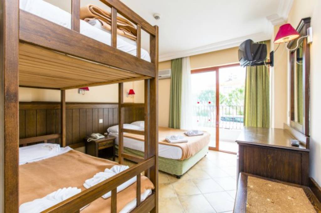 SIDE RESORT ANNEX (EX. OZ SIDE HOTEL) 3★