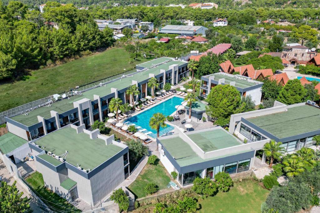 HOTEL FOREST IN 3★