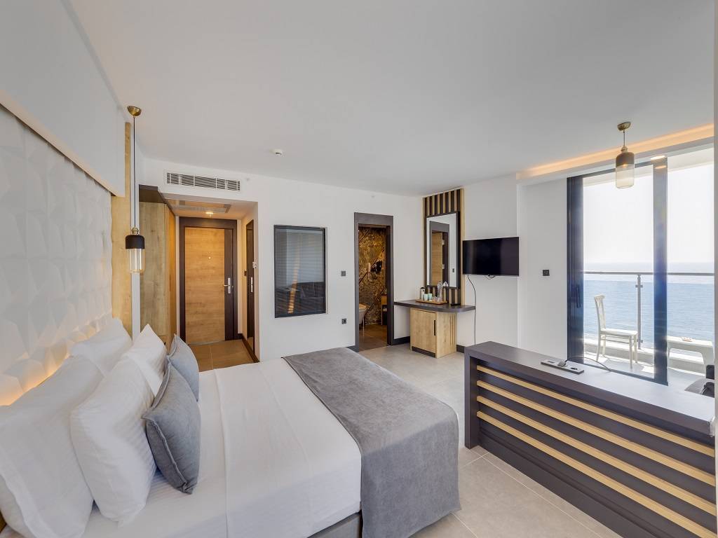 SIGNATURE BLUE RESORT KUSADASI 5★