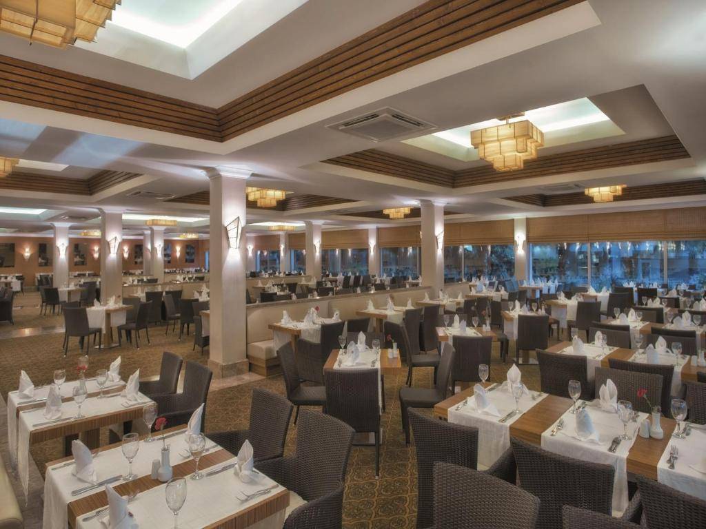 AKKA ALINDA HOTEL 5★