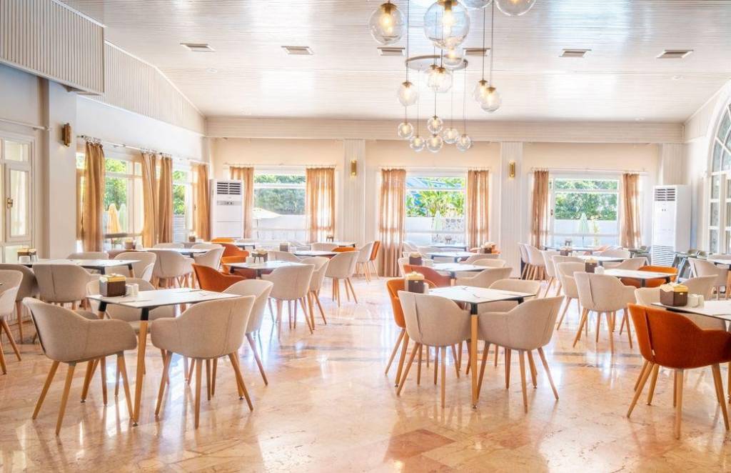 ROSE GARDEN PREMIUM HOTEL 4★