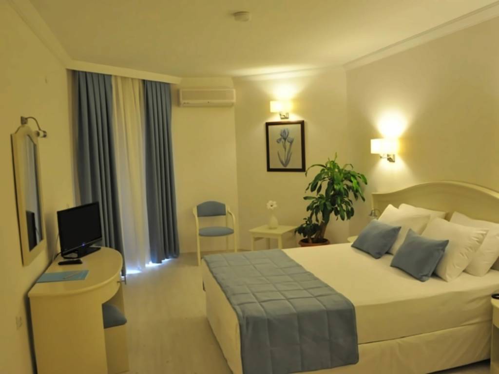 IDAS CLUB HOTEL 4★