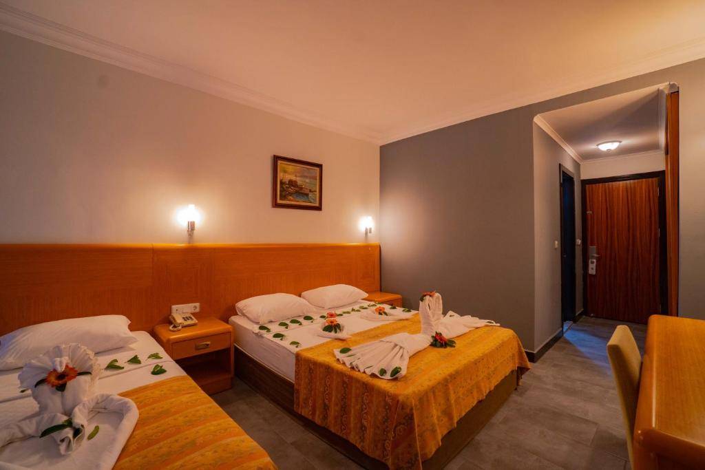 SENZA GRAND SANTANA 5★