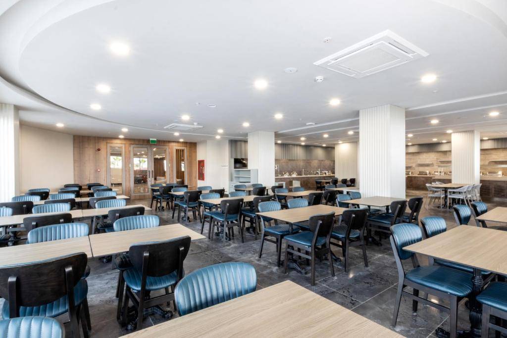 ELYSEE RIVE HOTEL 4★