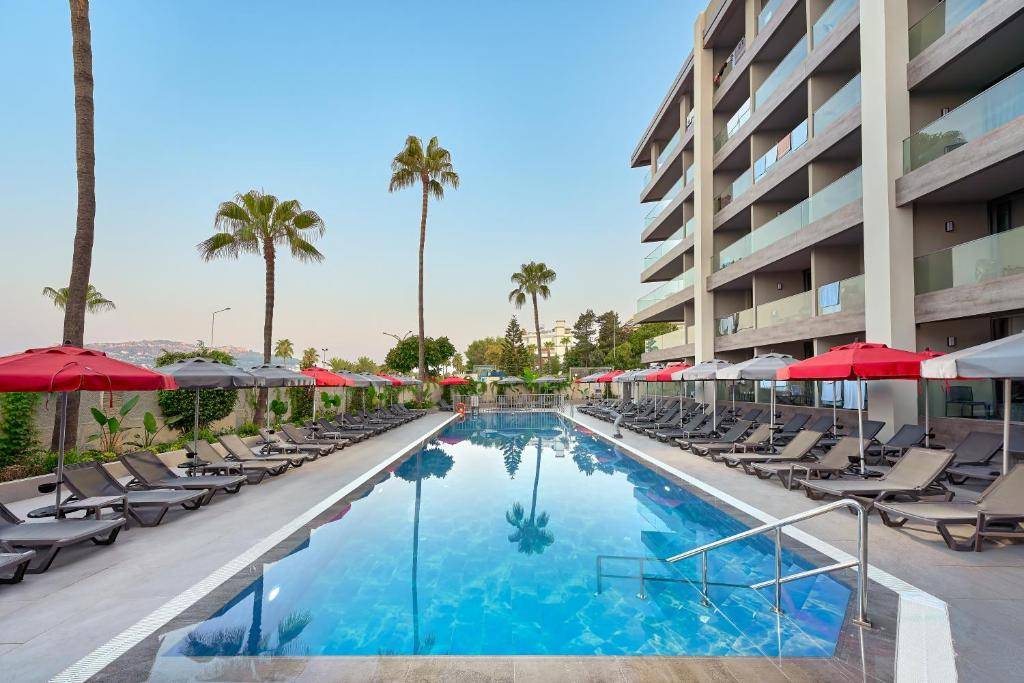 ELYSEE RIVE HOTEL 4★