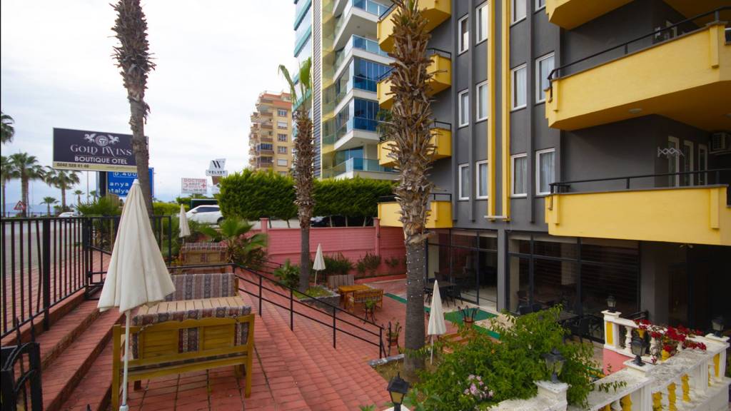 GOLD TWINS BOUTIQUE HOTEL 3★