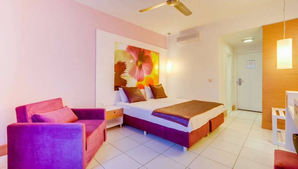 ARMONIA HOLIDAY VILLAGE & SPA 5★