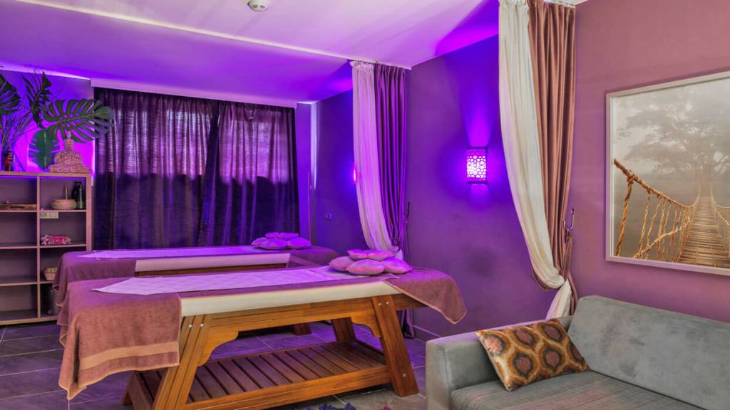 DELIGHT DELUXE HOTEL & SPA 3★